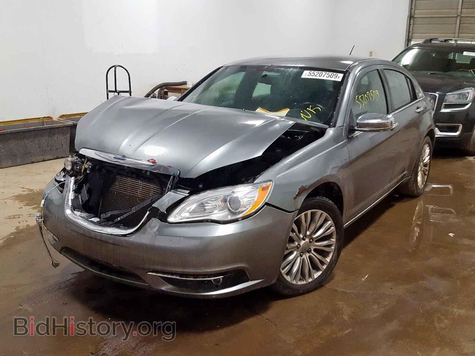2011 CHRYSLER 200 - VIN: 1C3BC2FB1BN582687 - Фото 2