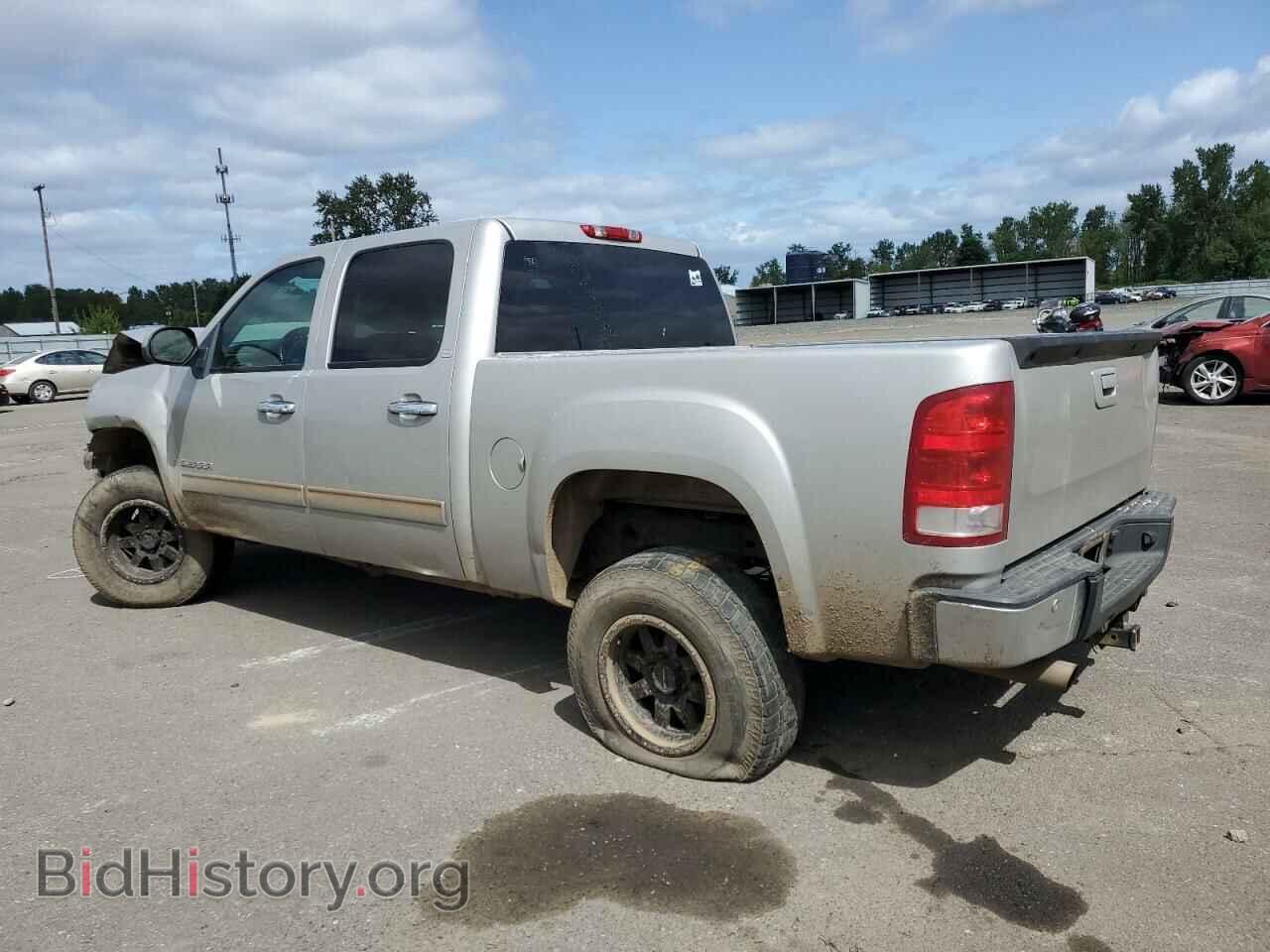 2007 GMC SIERRA - VIN: 2GTEC13J971634087 - Photo 2