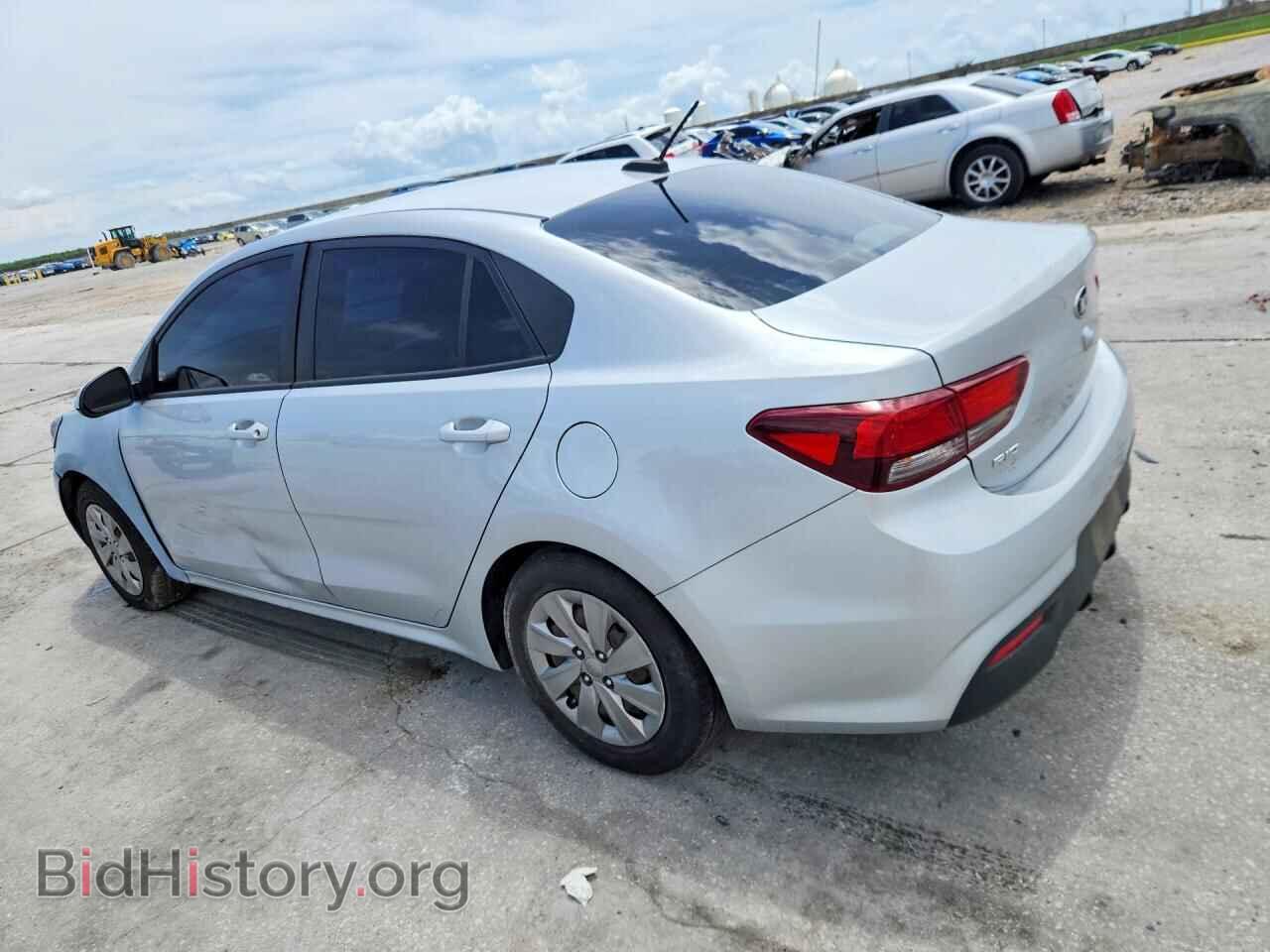 2020 KIA RIO - VIN: 3KPA24AD4LE337984 - Photo 2