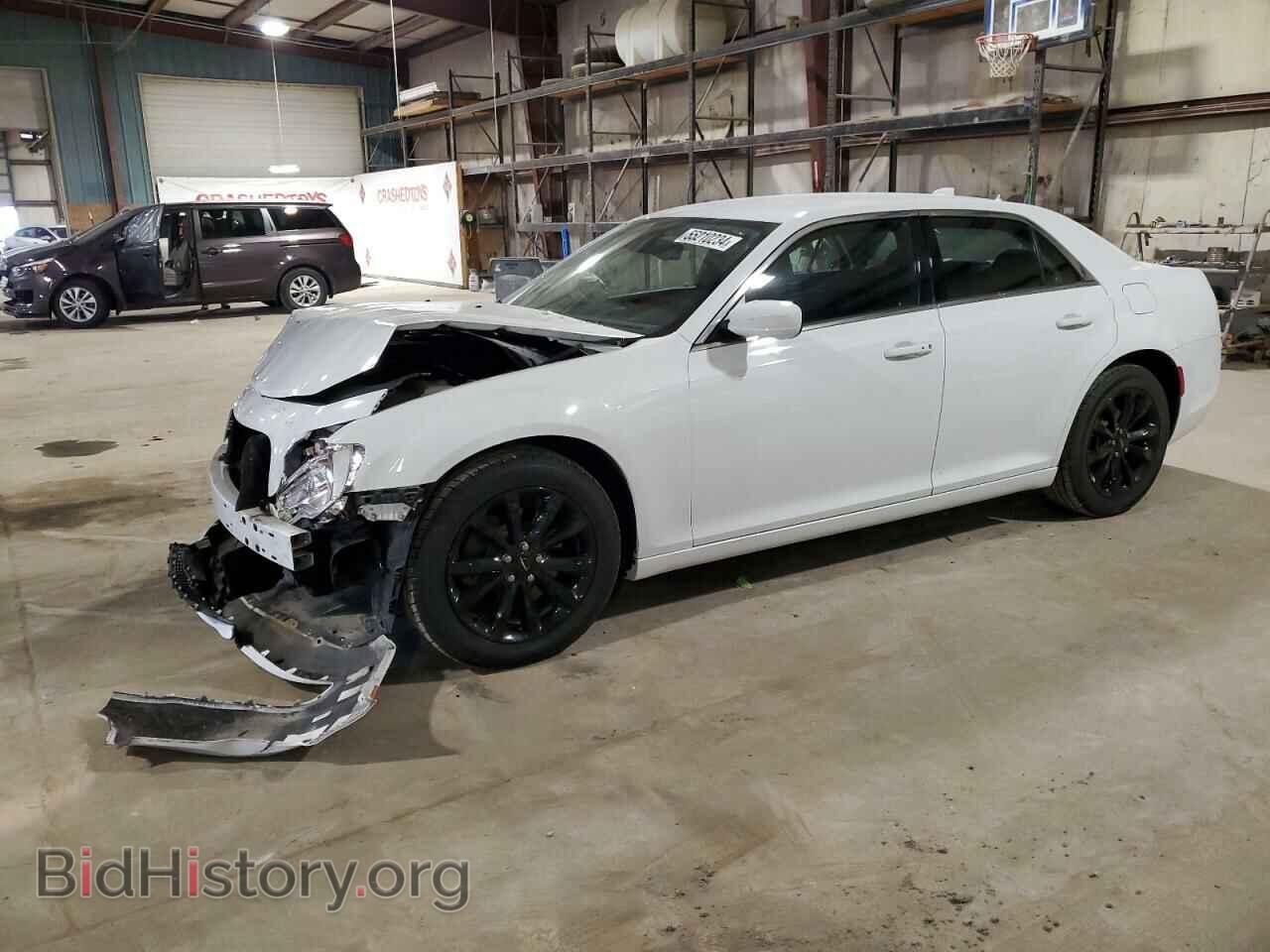Photo 2C3CCARG3JH282145 - CHRYSLER 300 2018