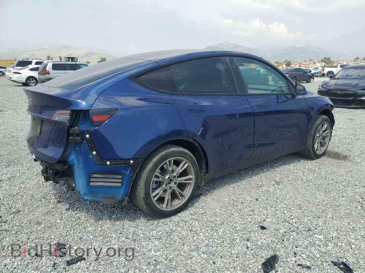 2024 TESLA MODEL Y - VIN: 7SAYGDED3RF006264 - Photo 3