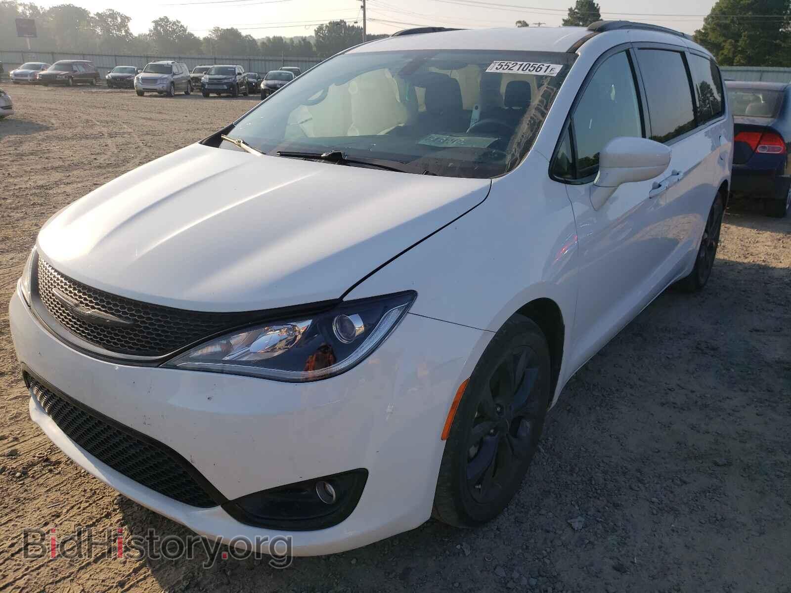 2018 CHRYSLER PACIFICA - VIN: 2C4RC1BG4JR228184 - Фото 2
