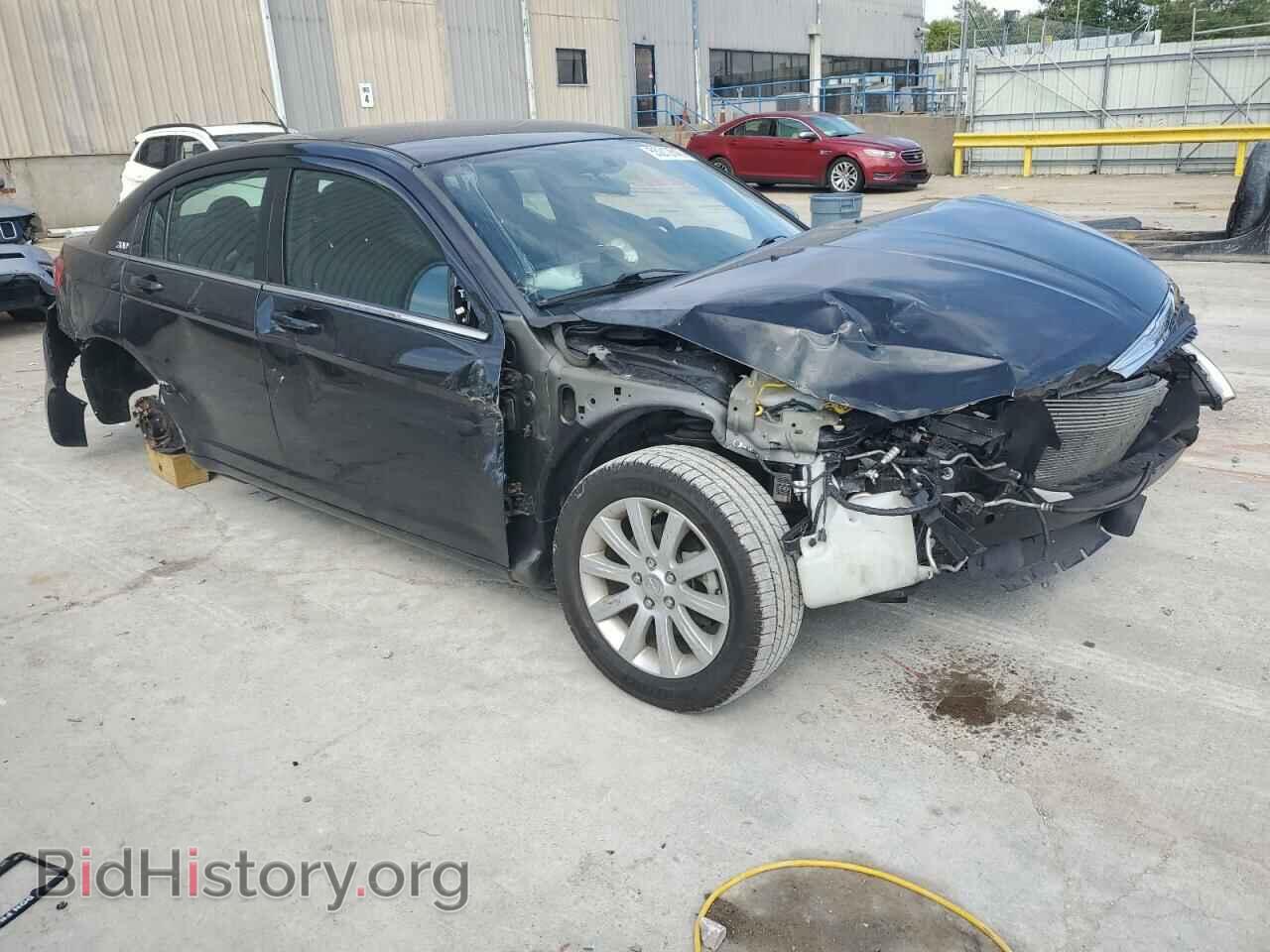 2011 CHRYSLER 200 - VIN: 1C3BC1FB2BN522427 - Фото 4