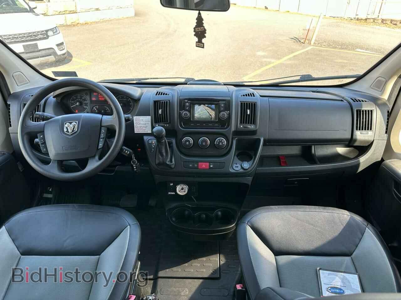 2014 RAM All Models - VIN: 3C6TRVAGXEE124326 - Photo 9