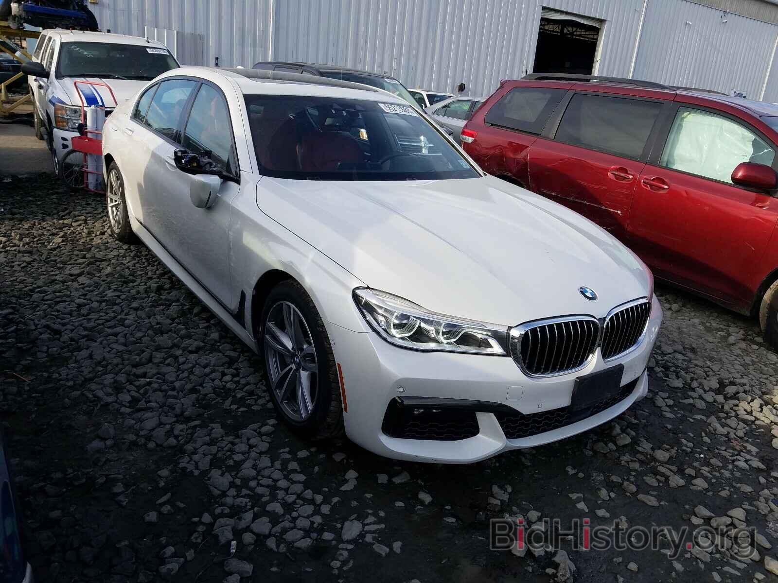 Фотография WBA7F2C50JB238255 - BMW 7 SERIES 2018