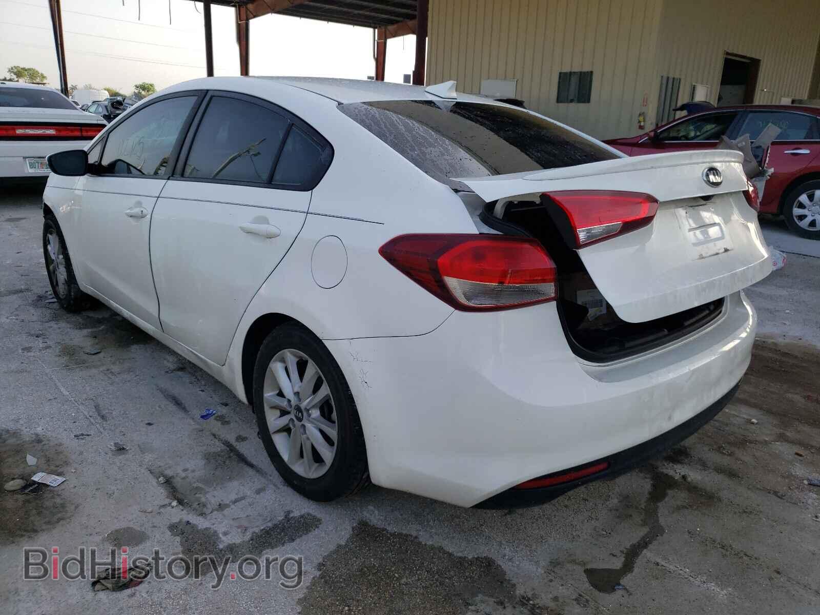 2017 KIA FORTE - VIN: 3KPFL4A72HE066475 - Фото 3