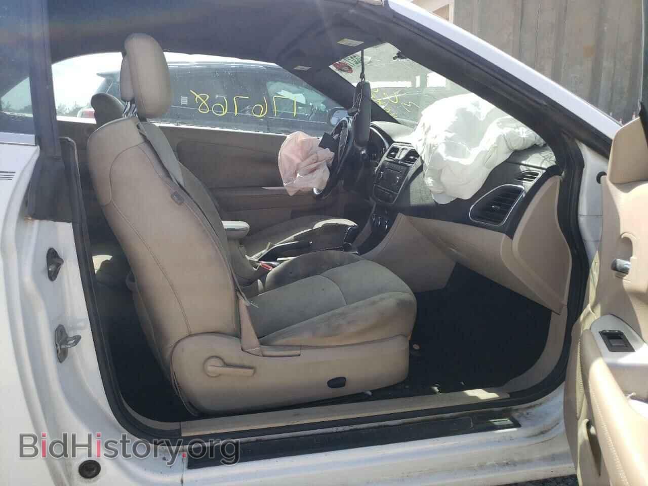 2012 CHRYSLER 200 - VIN: 1C3BCBEB1CN213413 - Фото 5