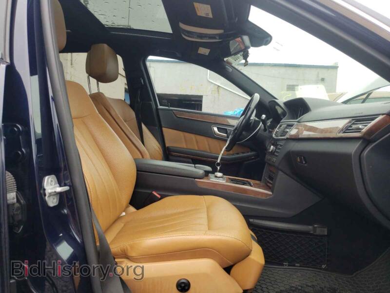 2012 Mercedes-Benz E-CLASS (VIN WDDHF9BB4CA529833) — photo 5 of 10