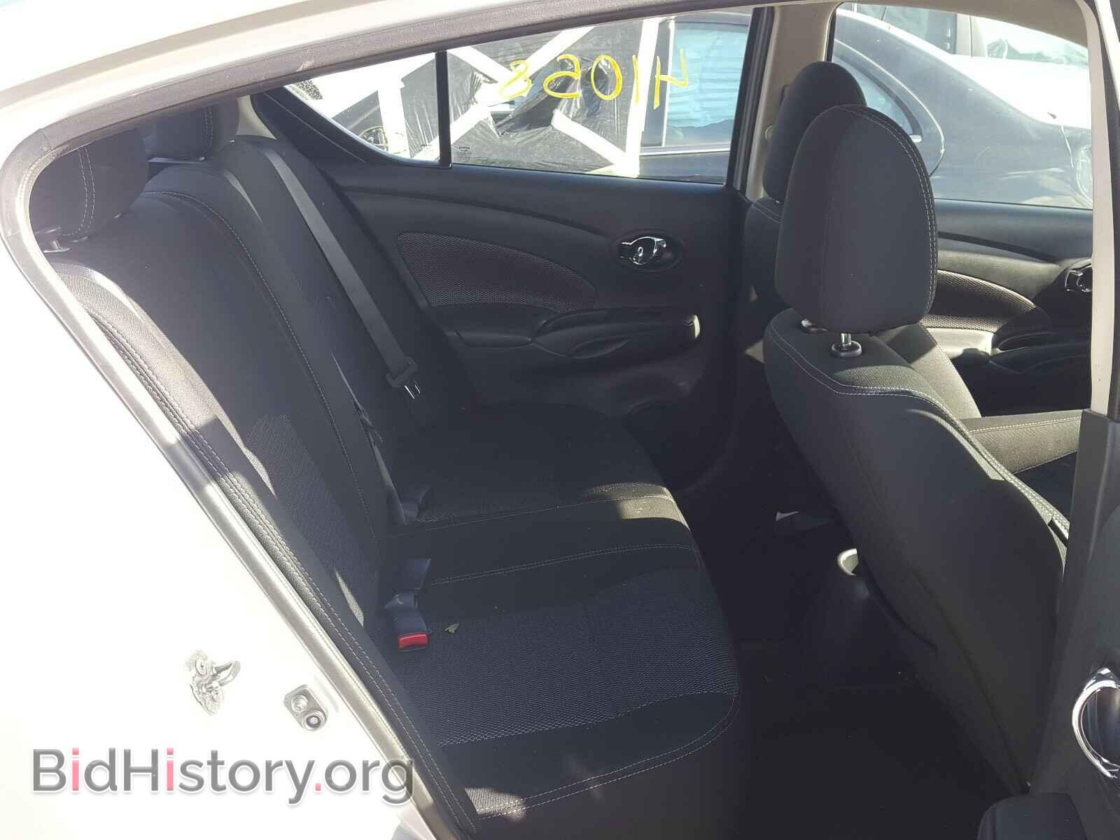 2018 NISSAN VERSA - VIN: 3N1CN7AP2JL885165 - Фото 6