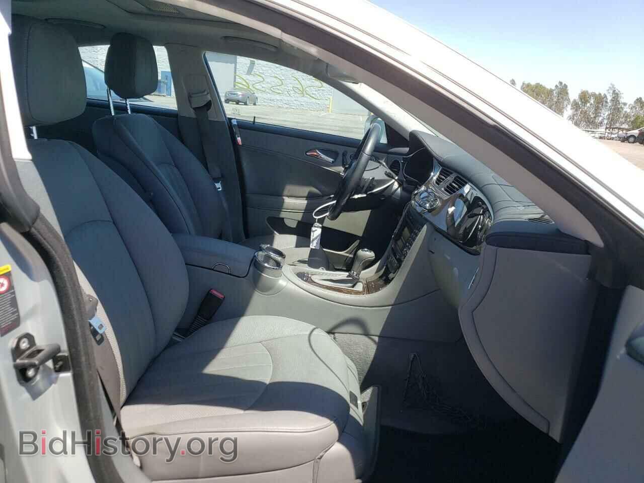 2010 MERCEDES-BENZ CLS-CLASS - VIN: WDDDJ7CB7AA160270 - Фото 5