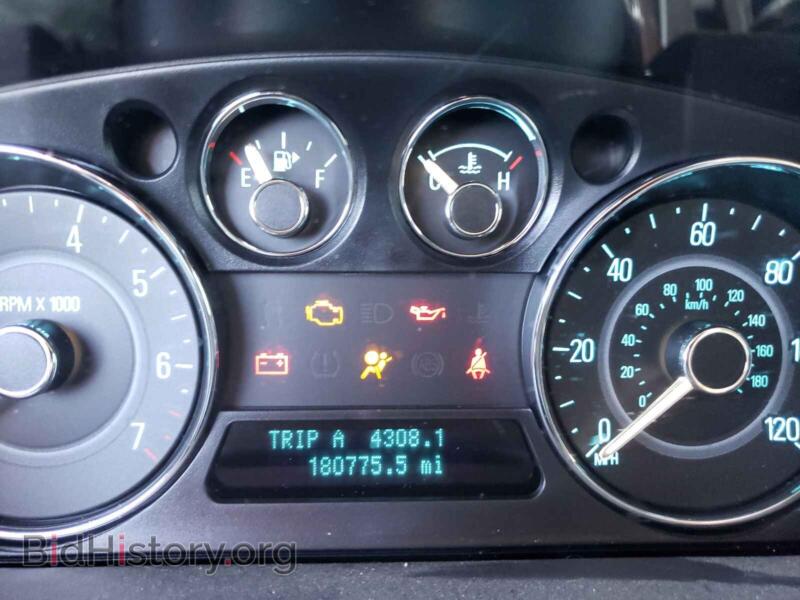 2011 Ford FLEX (VIN 2FMGK5CC6BBD07584) — photo 8 of 10