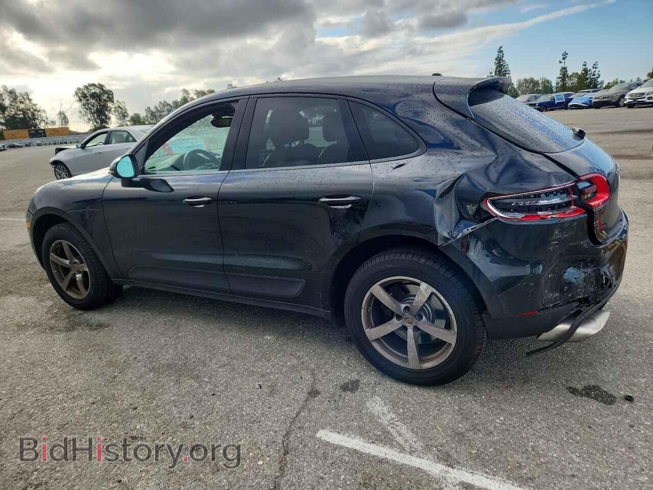 2018 PORSCHE MACAN - VIN: WP1AA2A55JLB16428 - Photo 2