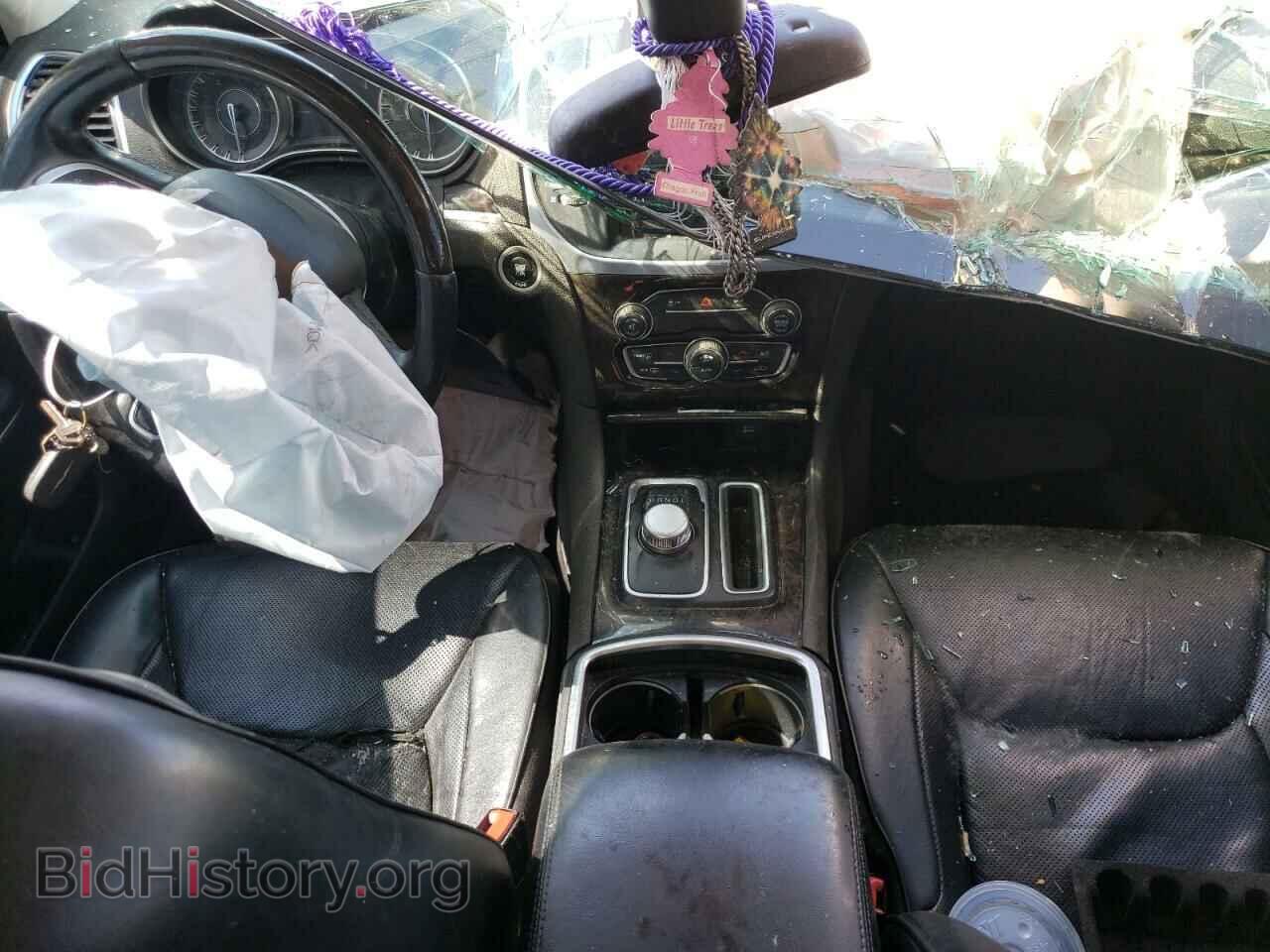 2016 CHRYSLER 300 - VIN: 2C3CCAEG5GH287071 - Фото 8