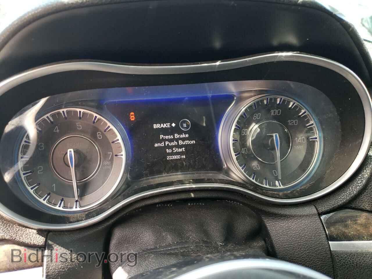 2016 CHRYSLER 300 - VIN: 2C3CCAEG5GH287071 - Фото 9