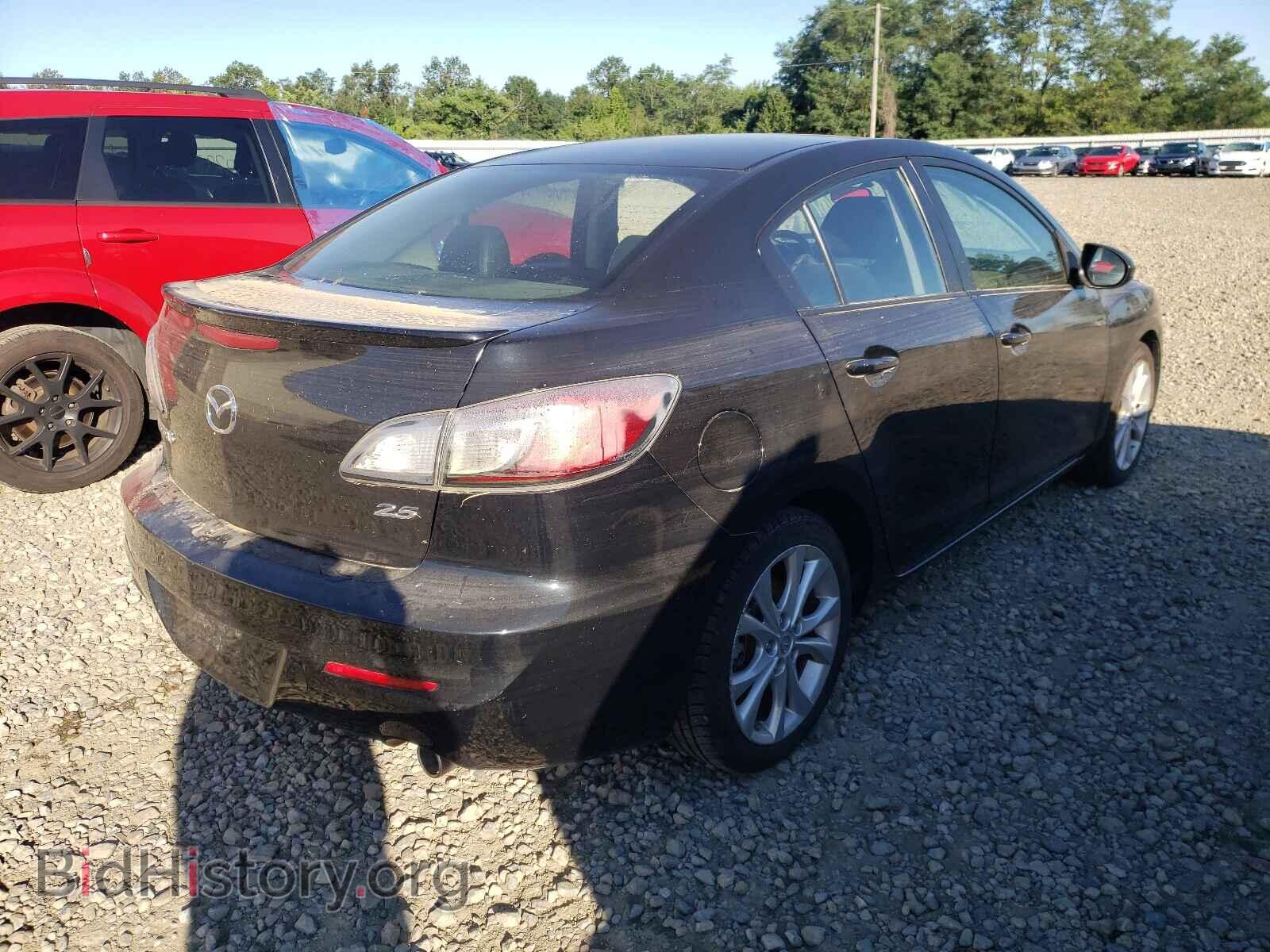 2011 MAZDA MAZDA3 - VIN: JM1BL1W61B1369478 - Фото 4
