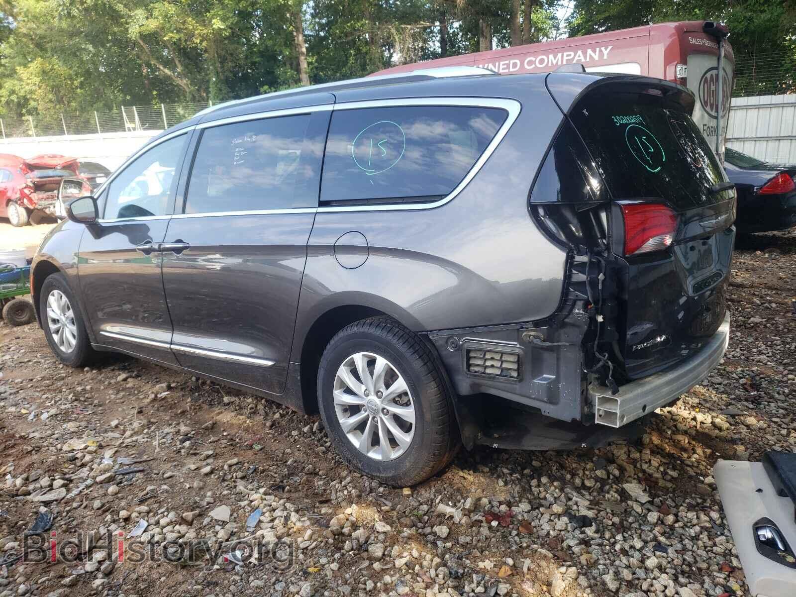 2019 CHRYSLER PACIFICA - VIN: 2C4RC1BG3KR652084 - Photo 3