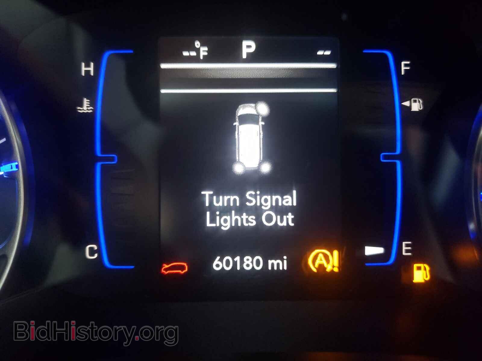 2019 CHRYSLER PACIFICA - VIN: 2C4RC1BG3KR652084 - Photo 8