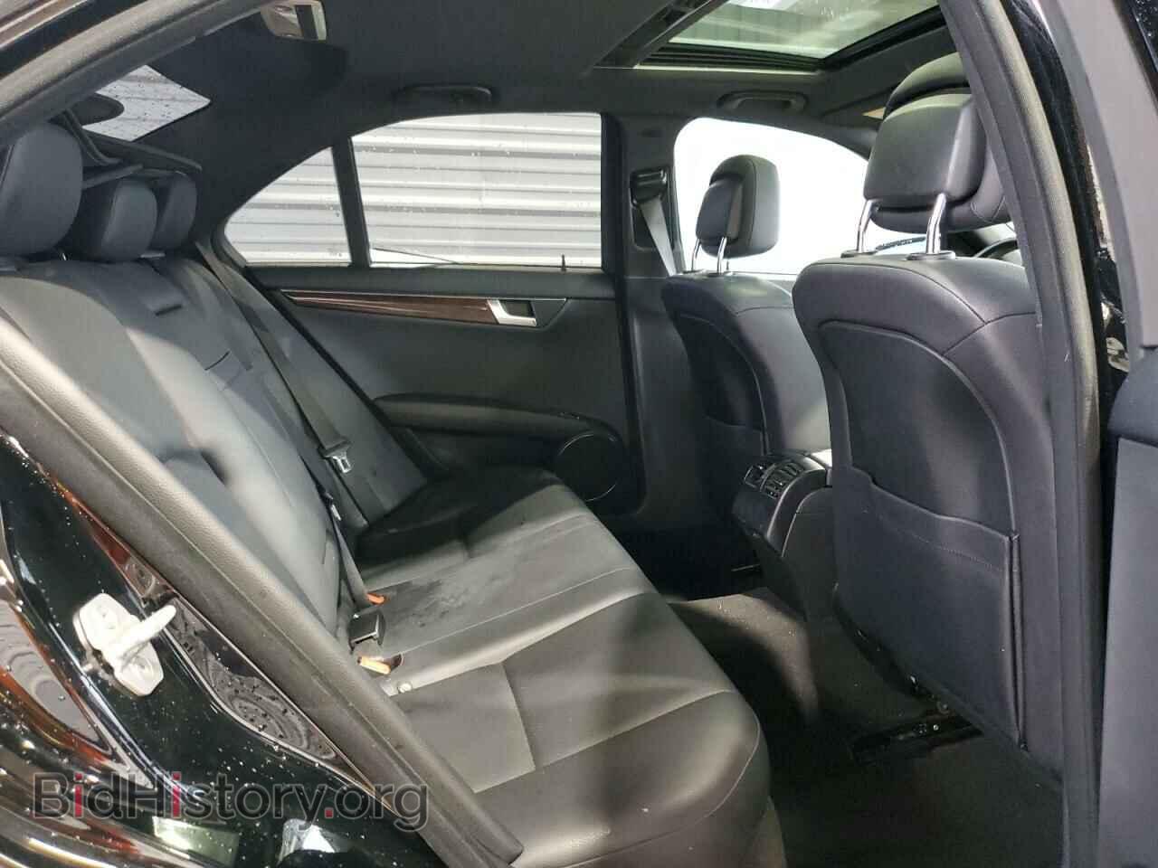 2012 MERCEDES-BENZ C-CLASS - VIN: WDDGF4HB0CA609216 - Фото 10