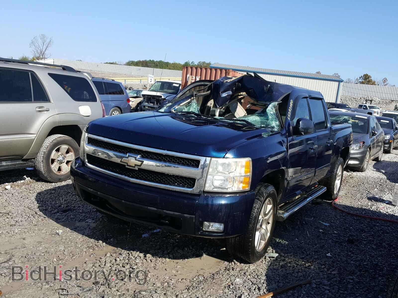 2008 CHEVROLET SILVERADO - VIN: 2GCEC13J381166813 - Фото 2