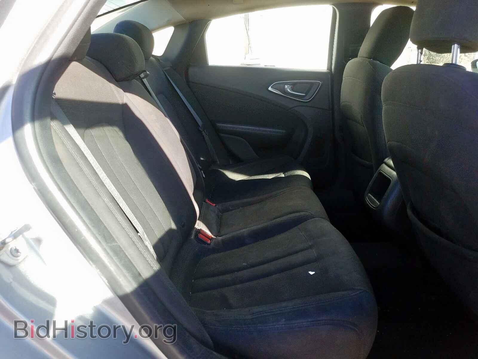 2015 CHRYSLER 200 - VIN: 1C3CCCAB3FN657235 - Фото 6