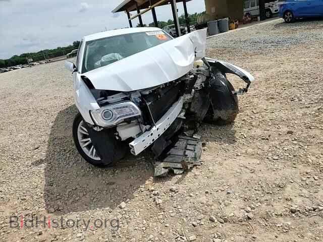 2019 CHRYSLER 300 - VIN: 2C3CCAAG3KH501201 - Фото 13
