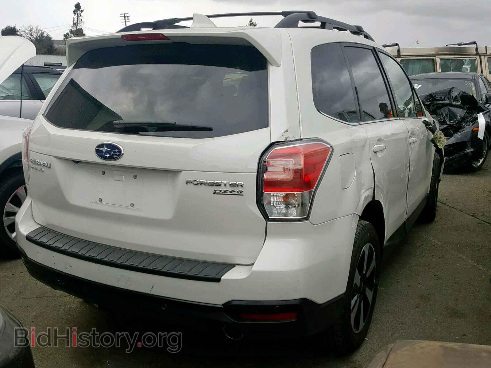 2017 SUBARU FORESTER - VIN: JF2SJARC7HH529663 - Фото 4