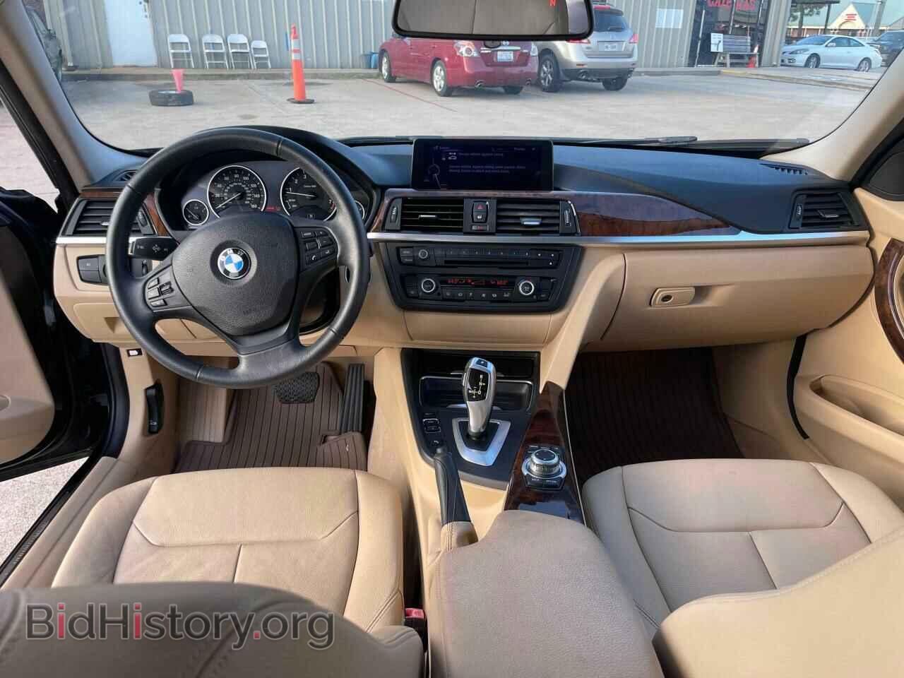2013 BMW 1 SERIES - VIN: WBA3F9C57DF483610 - Фото 9