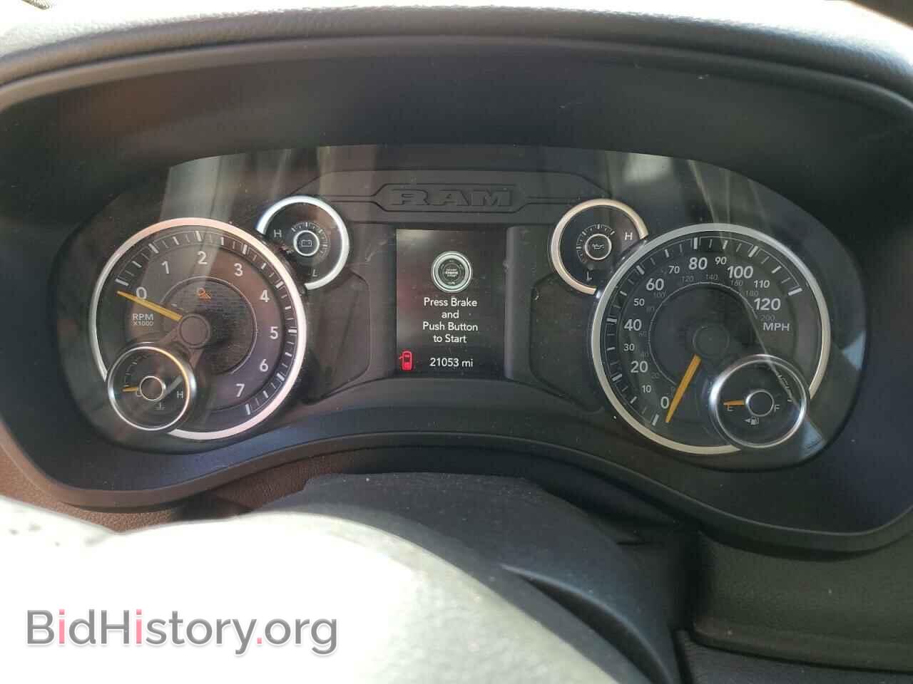 2019 RAM 1500 - VIN: 1C6SRFFT9KN588903 - Фото 9