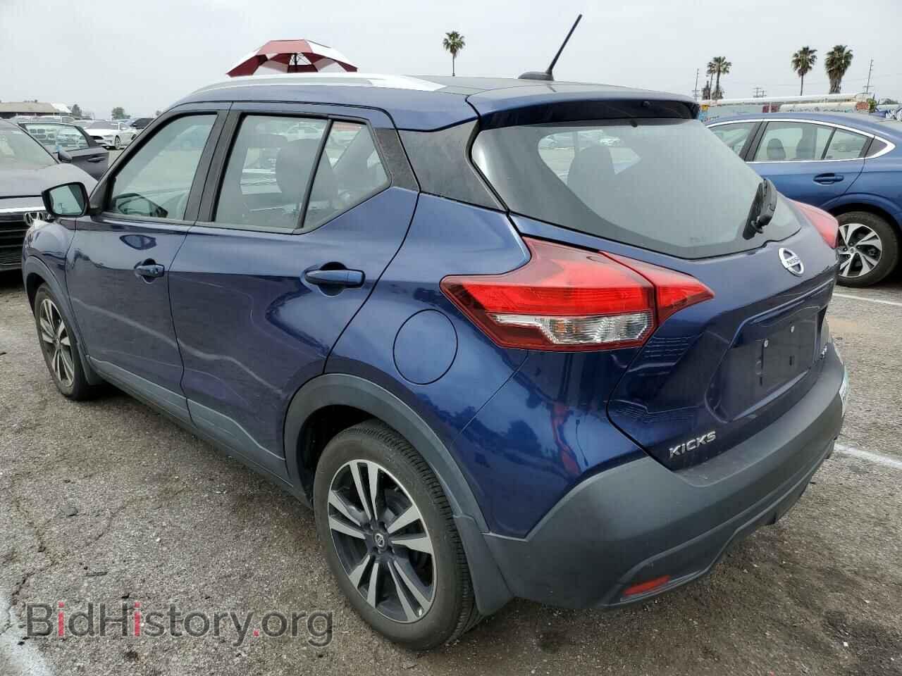 2019 NISSAN KICKS - VIN: 3N1CP5CU3KL496814 - Фото 2