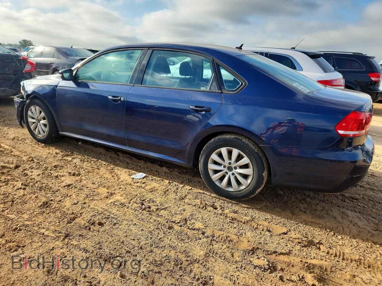 2013 VOLKSWAGEN PASSAT - VIN: 1VWAP7A30DC037472 - Фото 2