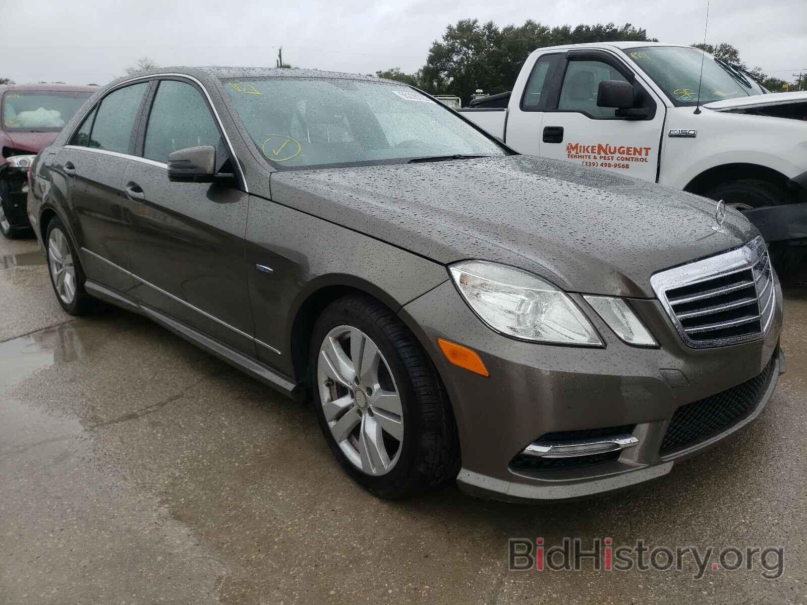 Photo WDDHF2EBXCA526843 - MERCEDES-BENZ E CLASS 2012