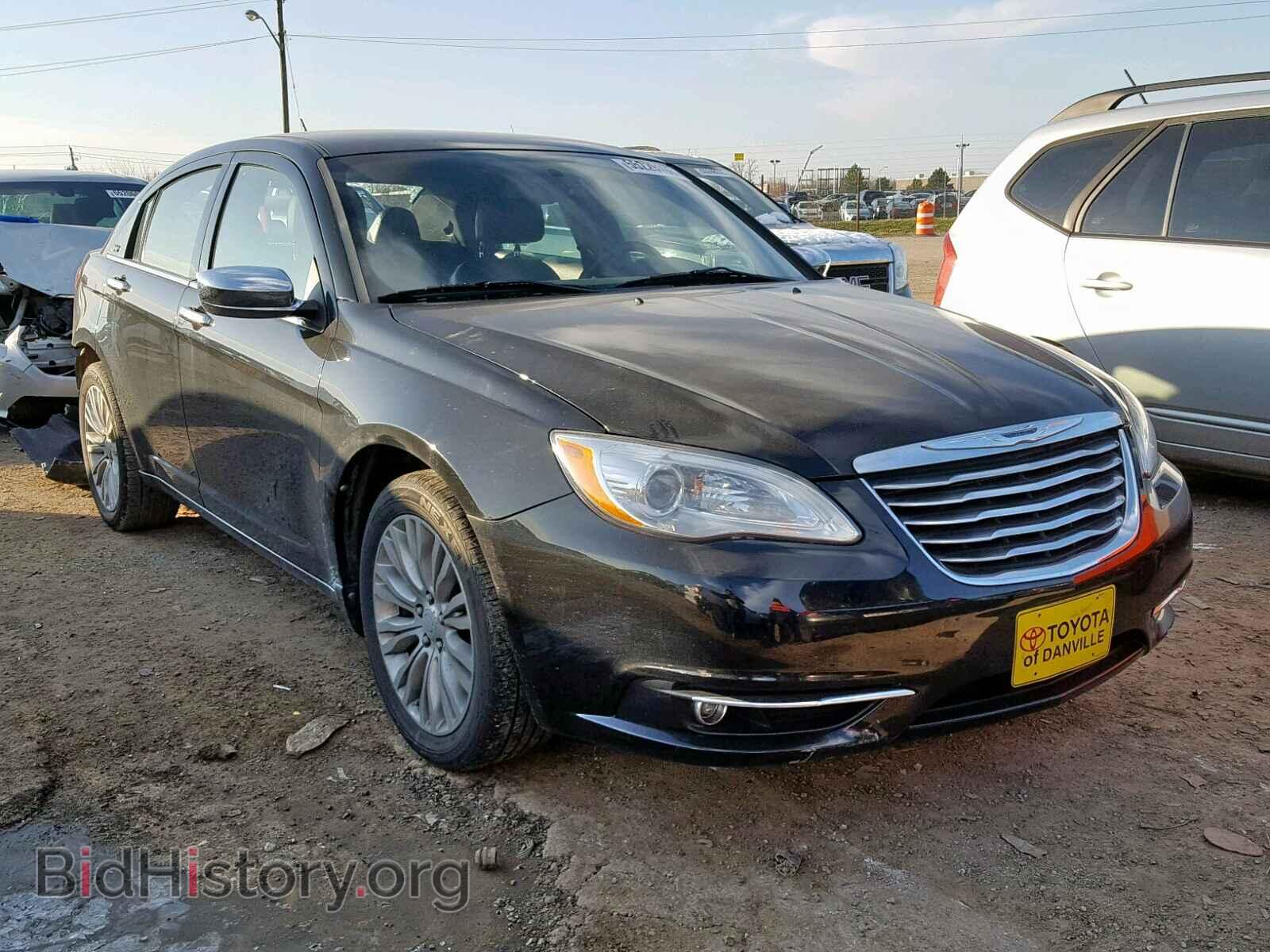 Photo 1C3BC2FB0BN569672 - CHRYSLER 200 2011