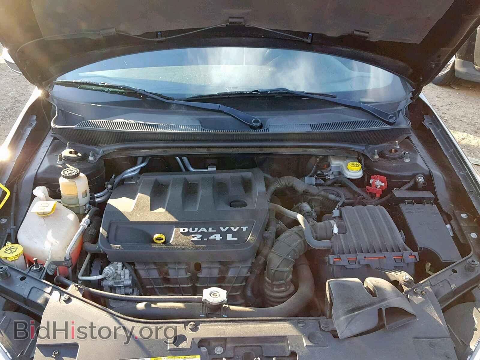 2011 CHRYSLER 200 - VIN: 1C3BC2FB0BN569672 - Photo 7