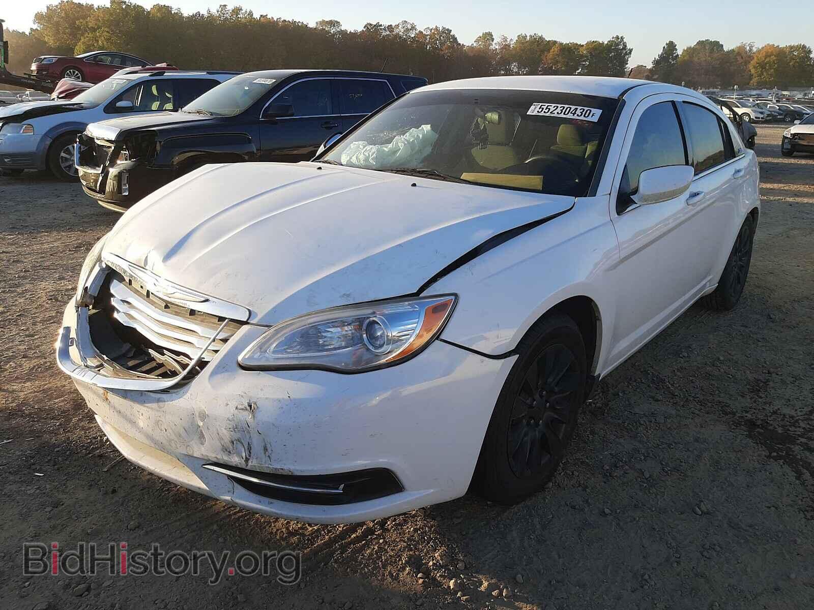 2011 CHRYSLER 200 - VIN: 1C3BC4FB6BN563628 - Фото 2
