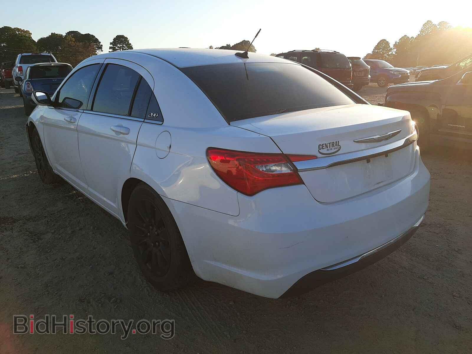2011 CHRYSLER 200 - VIN: 1C3BC4FB6BN563628 - Фото 3