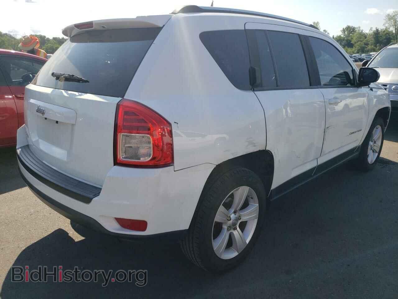 2012 JEEP COMPASS - VIN: 1C4NJDBB4CD589320 - Photo 4