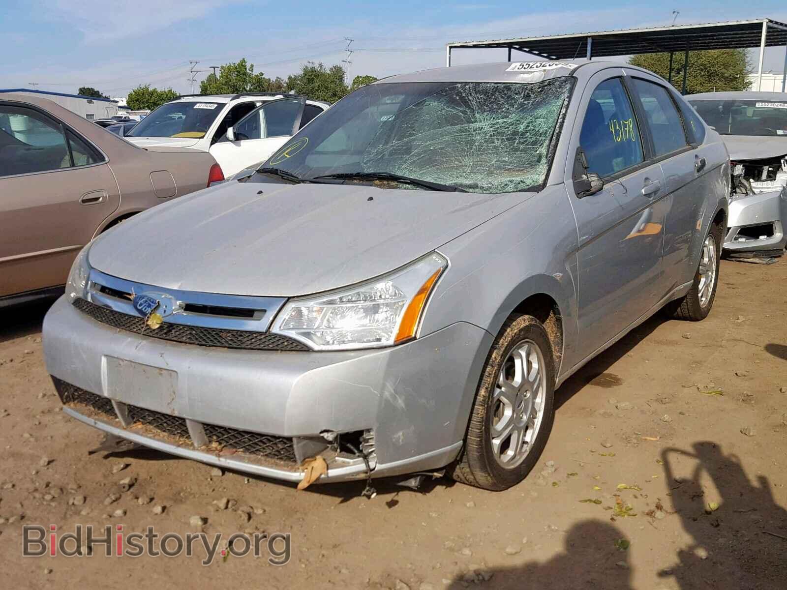 2009 FORD FOCUS - VIN: 1FAHP36N19W262838 - Фото 2