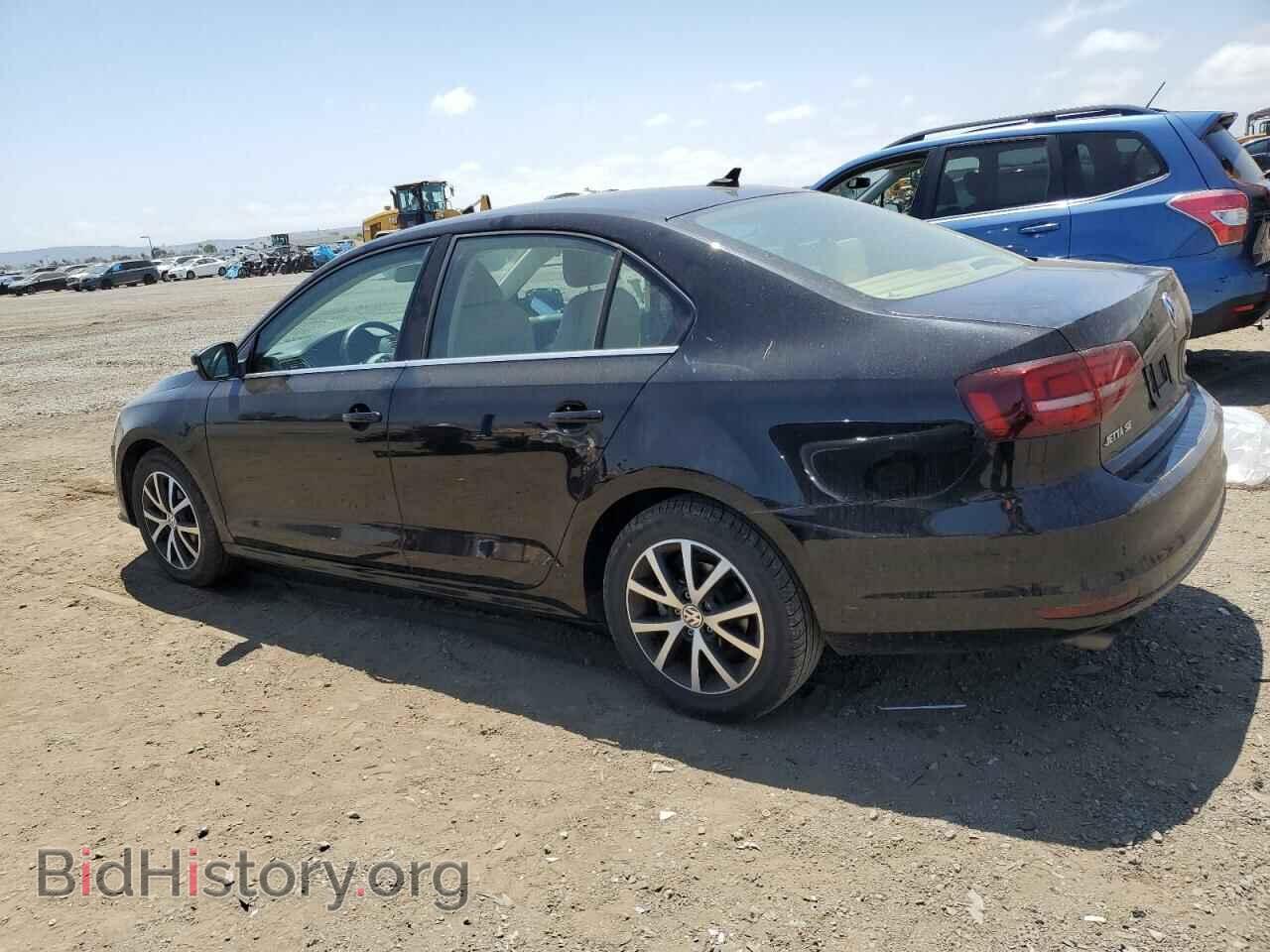 2017 VOLKSWAGEN JETTA - VIN: 3VWDB7AJ5HM201491 - Фото 2