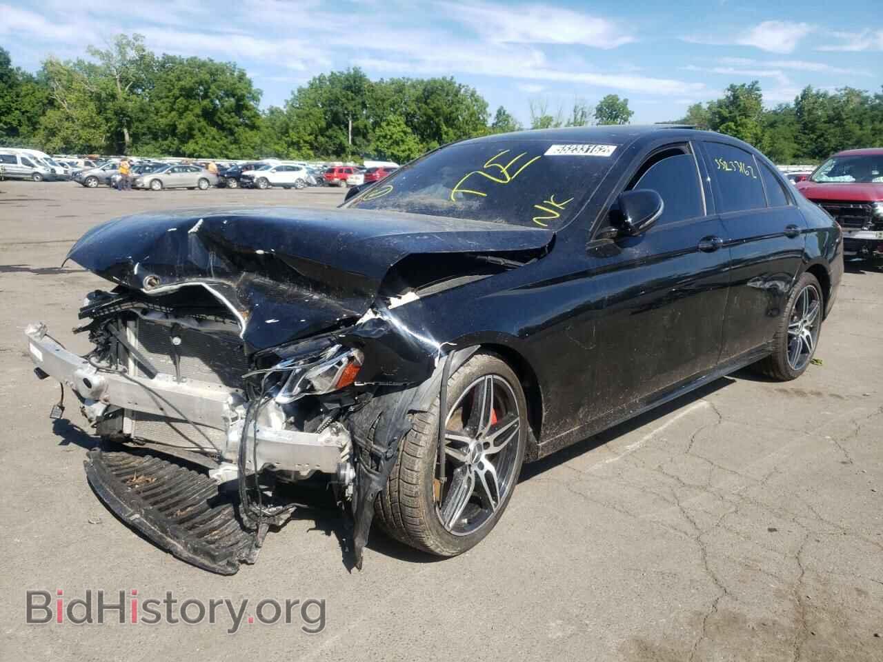 2017 MERCEDES-BENZ E-CLASS - VIN: WDDZF4KB2HA103864 - Фото 2