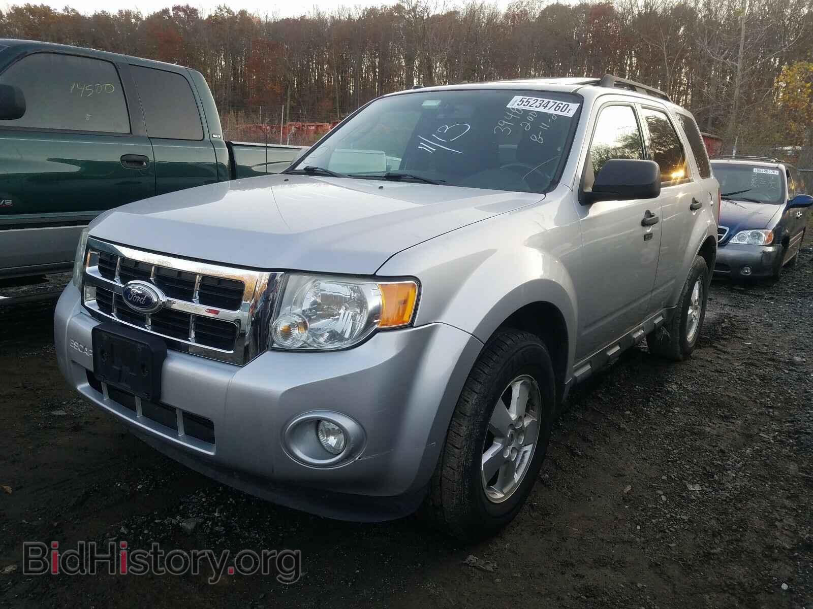 2011 FORD ESCAPE - VIN: 1FMCU0D77BKA52205 - Фото 2