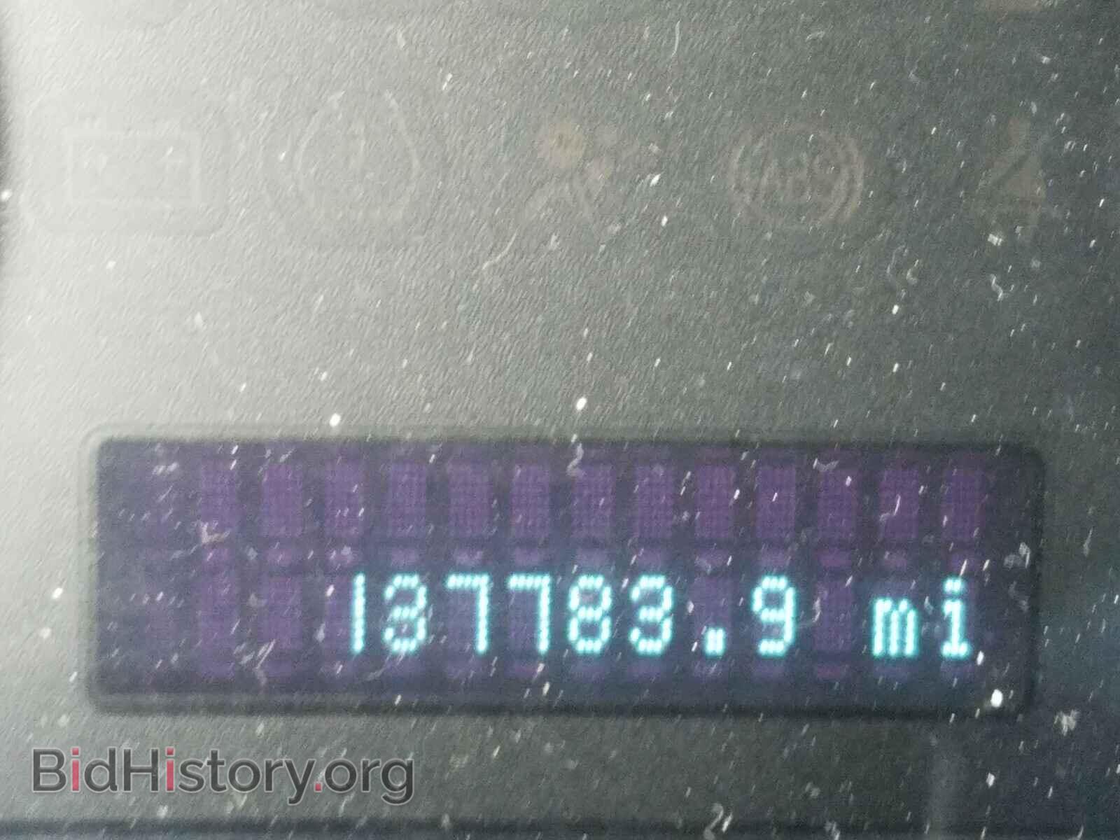 2011 FORD ESCAPE - VIN: 1FMCU0D77BKA52205 - Фото 8