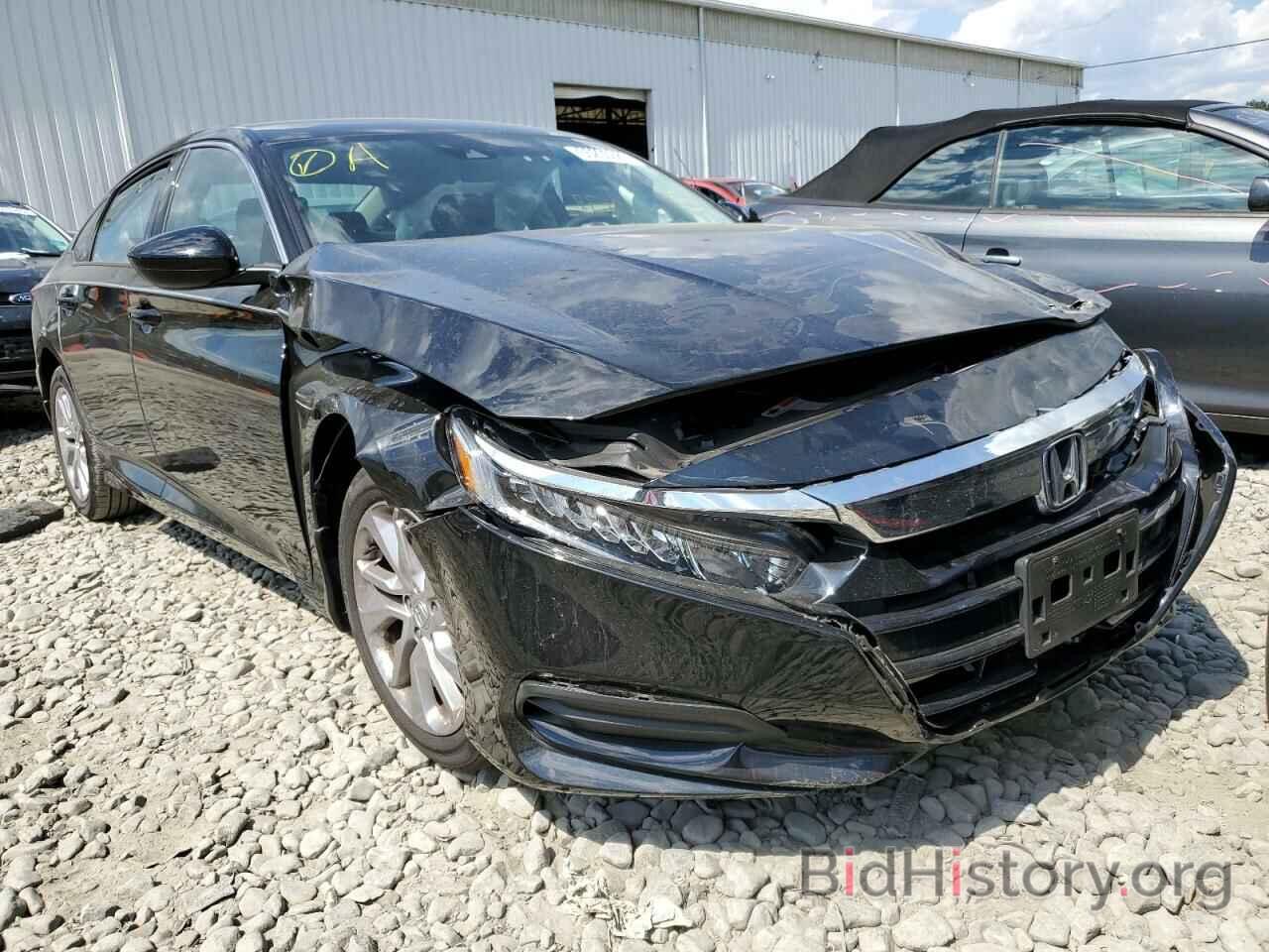 Photo 1HGCV1F13LA124364 - HONDA ACCORD 2020