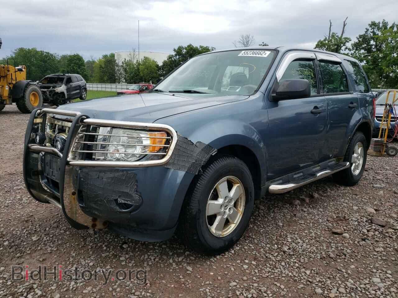 2011 FORD ESCAPE - VIN: 1FMCU0C79BKA46875 - Фото 2