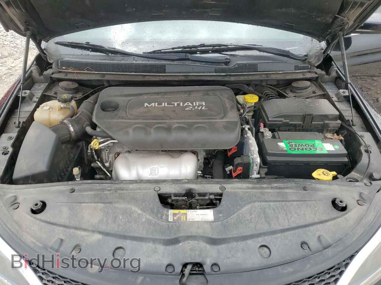 2016 CHRYSLER 200 - VIN: 1C3CCCAB5GN139161 - Фото 11