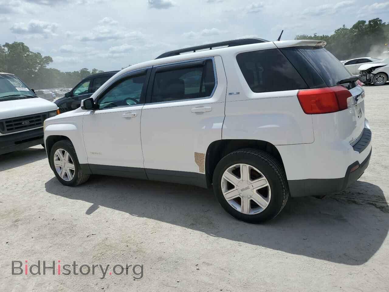 2011 GMC TERRAIN - VIN: 2CTALSEC0B6430698 - Photo 2