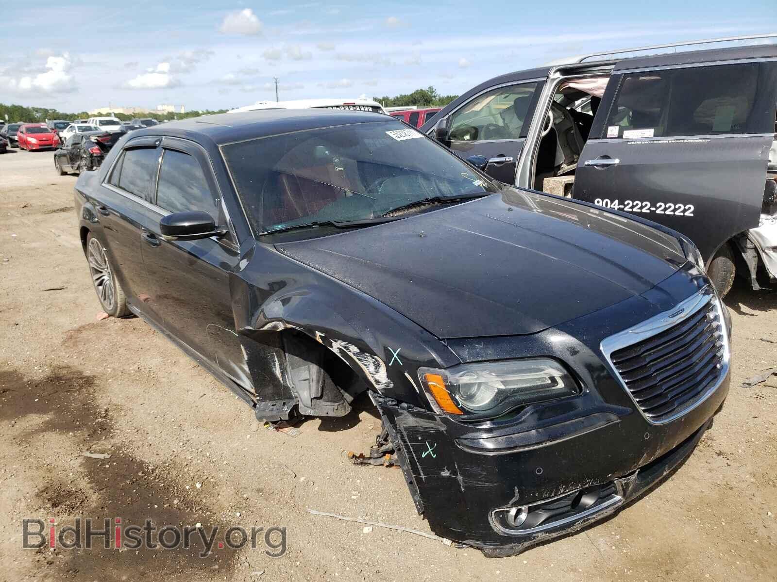 Фотография 2C3CCABT4EH182956 - CHRYSLER 300 2014