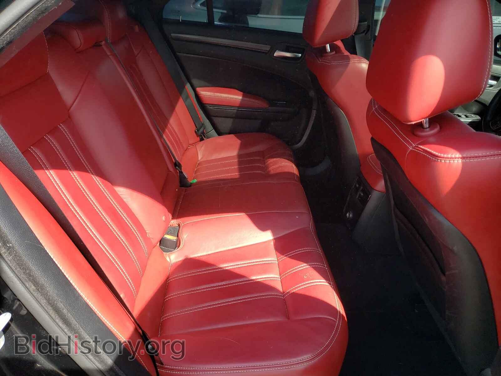 2014 CHRYSLER 300 - VIN: 2C3CCABT4EH182956 - Фото 6