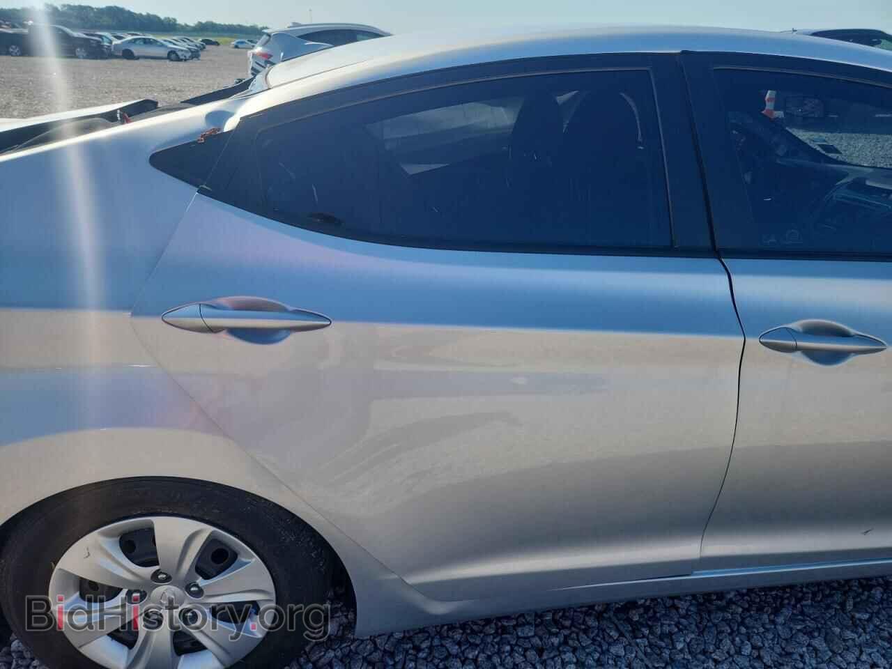 2016 HYUNDAI ELANTRA - VIN: 5NPDH4AE5GH682995 - Фото 10