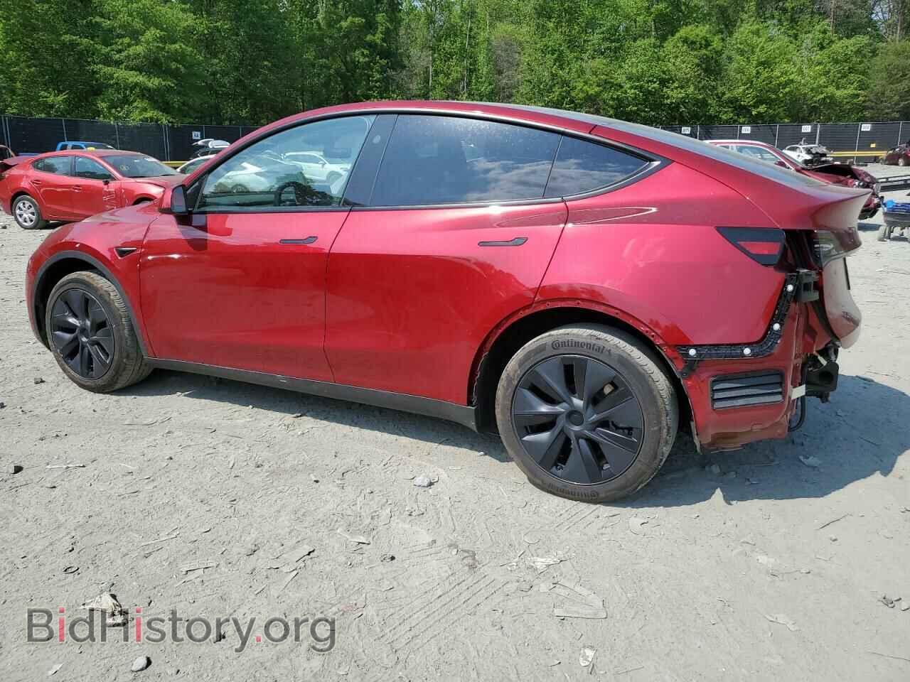 2024 TESLA MODEL Y - VIN: 7SAYGDEE2RF197362 - Photo 2