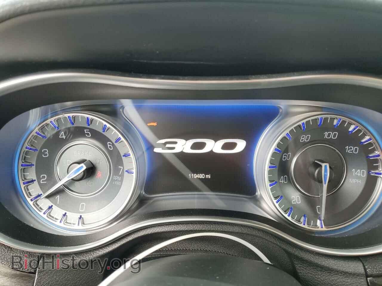 2015 CHRYSLER 300 - VIN: 2C3CCAAG8FH920957 - Фото 9